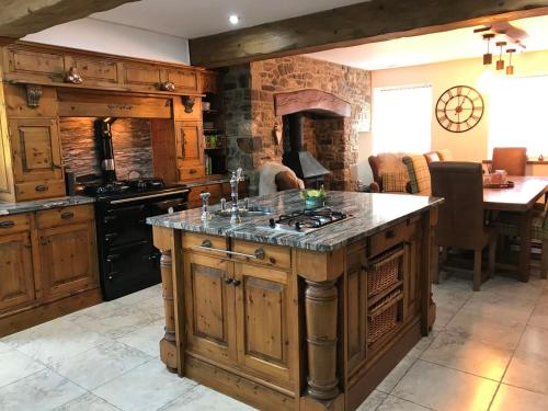 Old Lan Farmhouse – Photos 5