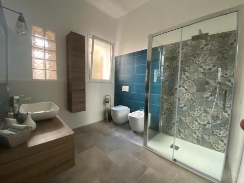 Koupelna v ubytování Ortigia stranizza d’amuri