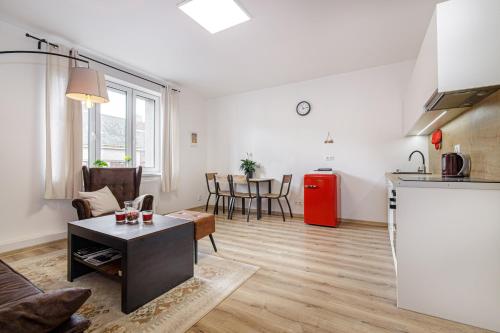 Apartment Hotel STUD MB