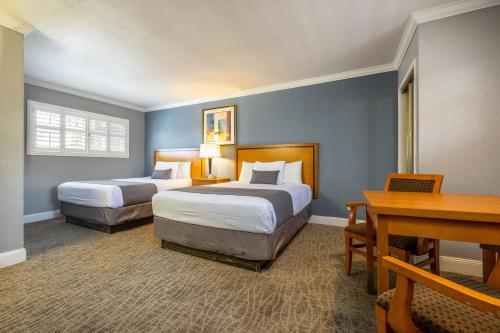 Ένα ή περισσότερα κρεβάτια σε δωμάτιο στο SOMA Park Inn