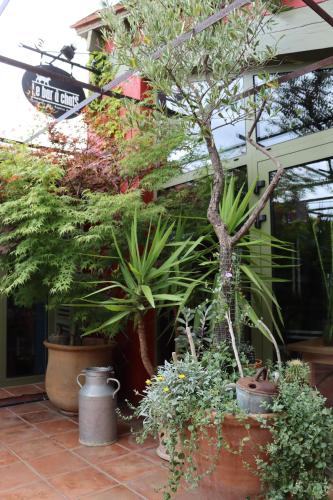Gallery image of Grand loft de charme, place du village à Thuir in Thuir