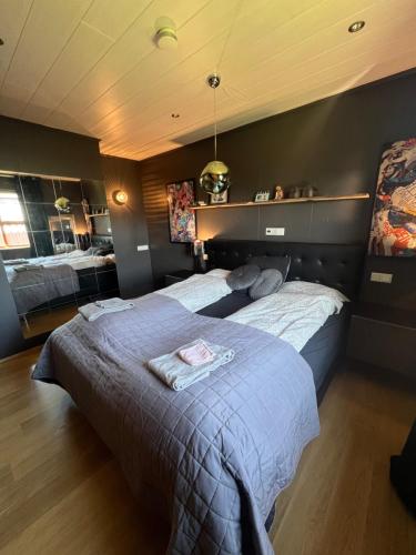 Katil atau katil-katil dalam bilik di Golden Circle House Ölfusá