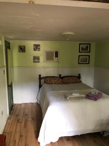 Gallery image of Seafarer Inn and Cottages in Old Orchard Beach