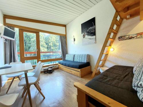 Studio Cabine au Pied des Pistes - Balcon, Wifi Gratuit, Parking Proche - FR-1-346-434