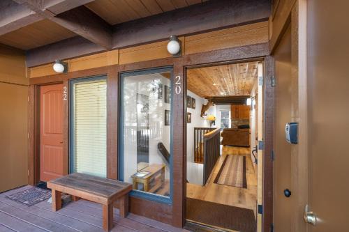 Φωτογραφία από το άλμπουμ του Val D'Isere at the Village by 101 Great Escapes στο Μαμούθ Λέικς