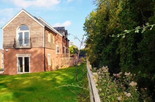 The building where the villa is located 