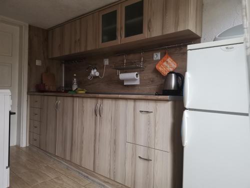 Η κουζίνα ή μικρή κουζίνα στο Guest House Milka