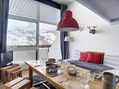 Moderne Duplex aux Menuires · 6 Pers · Ski aux pieds - FR-1-344-814