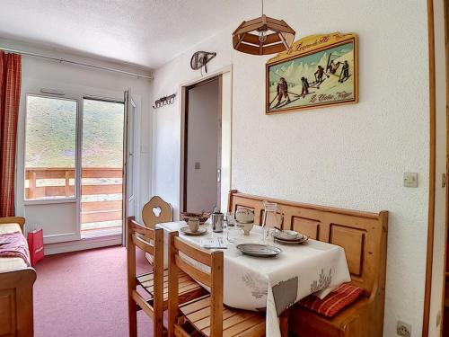 Appartement Les Menuires, 2 pièces, 5 personnes - FR-1-344-880