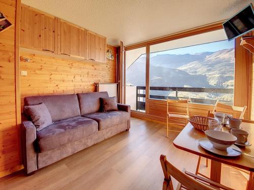 Studio rénové · Ski aux pieds · Balcon - FR-1-344-890