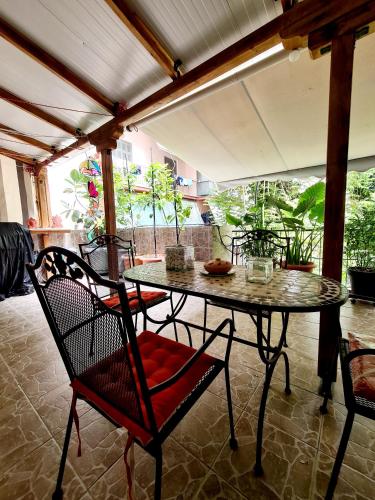 Large terrace apartment near city centre