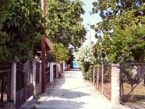 Gallery image of Niki Seaside Apartments in Platamonas
