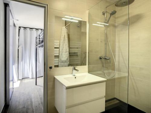 Appartement rénové aux Menuires, 4 pers, proche pistes - FR-1-344-958