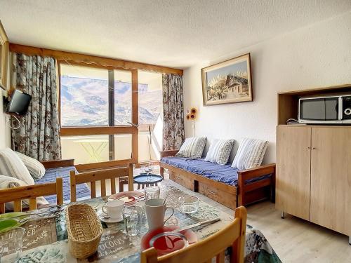 Studio cosy, départ ski aux pieds, balcon au soleil - FR-1-344-963