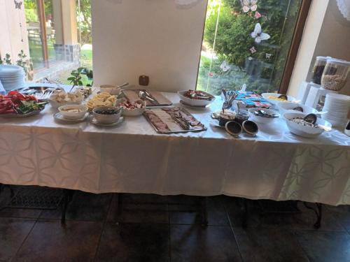 Mad på pensionatet eller i nærheden