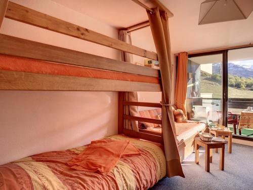 Studio lumineux aux Menuires, skis aux pieds, balcon - FR-1-344-1066
