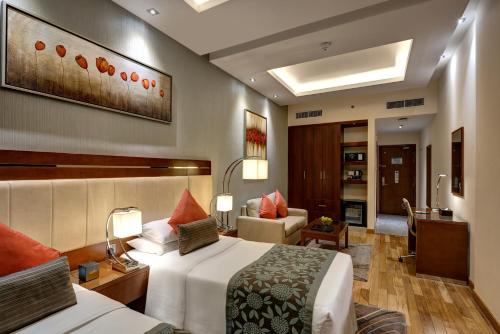 Ruang duduk di Rose Park Hotel - Al Barsha, Opposite Metro Station