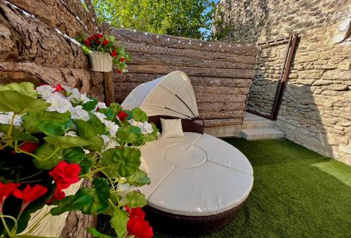Billede fra billedgalleriet på Paradise Love In Provence - loft en pierres - spa privatif i Reillanne