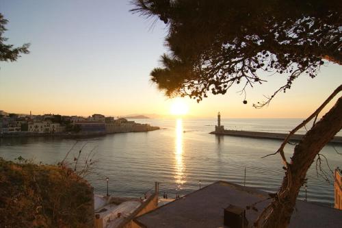 Auntie's home by Chania Old Harbor