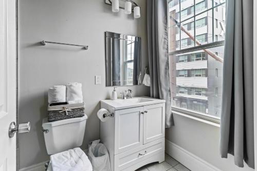 Foto sihtkohas Saint John's asuva majutusasutuse McKay Manor on Duckworth galeriist