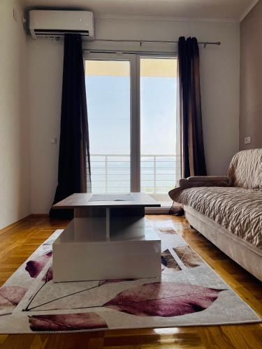 Letto o letti in una camera di Sunrise Apartments and Studios