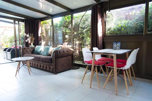 Bungalow Atos With Private Garden
