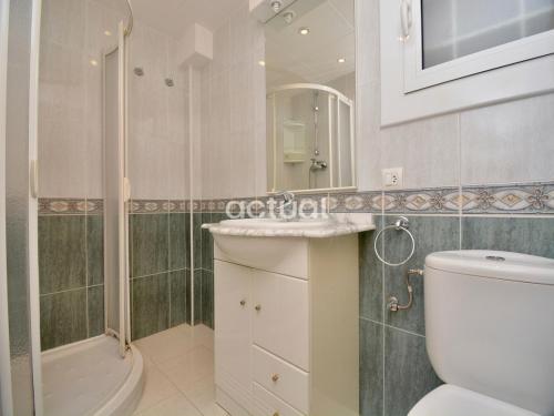 Ένα μπάνιο στο President E-5