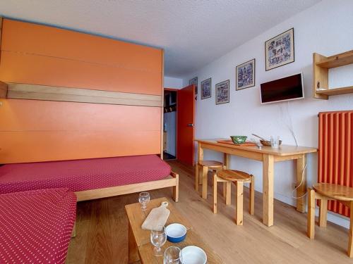 Studio lumineux au pied des pistes avec balcon - FR-1-344-996