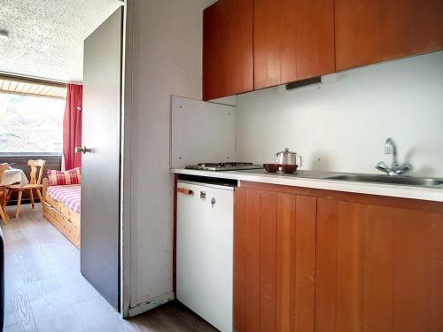 Studio fonctionnel pour 3 au centre des Menuires avec balcon - FR-1-344-992
