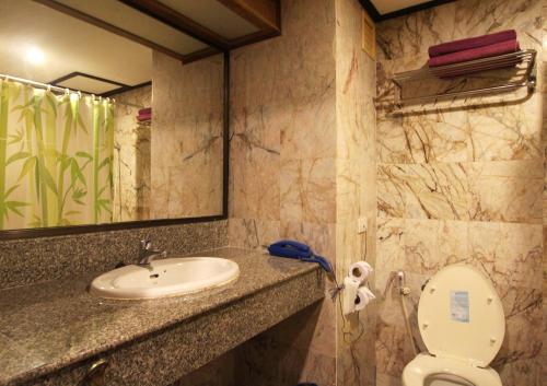Koupelna v ubytování The A.A. Pattaya Residence
