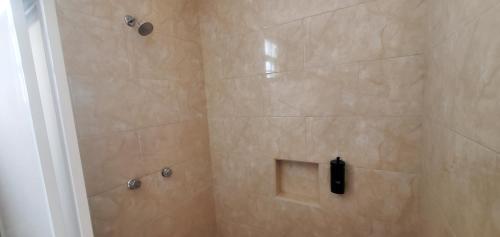 Ένα μπάνιο στο Hostal Guelaguetza Danza de la Pluma con Baño Propio