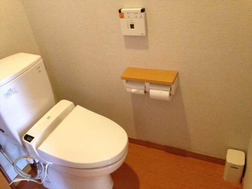 A bathroom at Nozawa Grand Hotel
