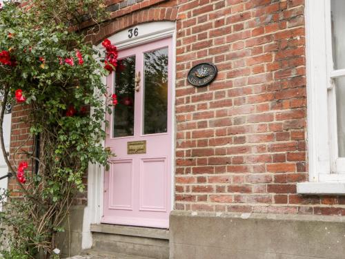 Gallery image of 36 High Street in Salisbury