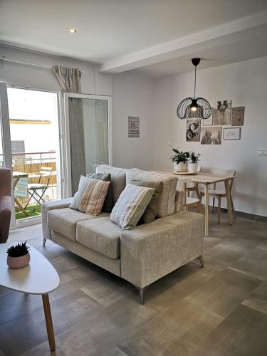 Apartamento Suite Arco de la Villa,solo familia y parejas,PARKING GRATUITO