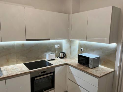 Apollonion Luxury Apartment near the metro station