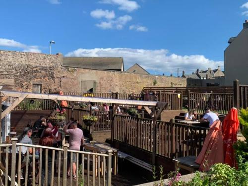 Gallery image of Dolphin Hotel in Eyemouth