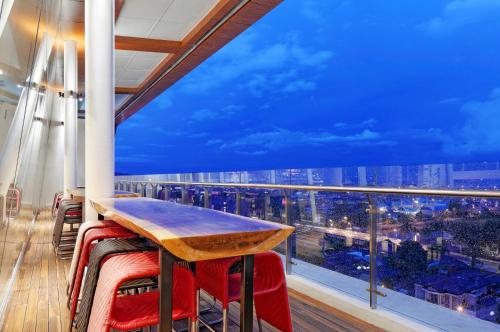 Un balcón o terraza de Ibis Padang