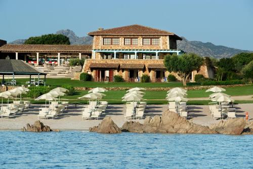 Foto dalla galleria di Due Lune Puntaldia Resort & Golf a San Teodoro