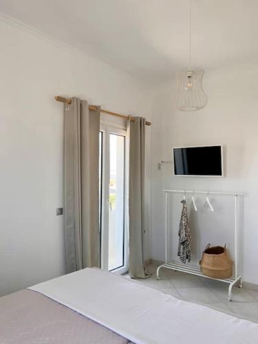 Theasis Apartments