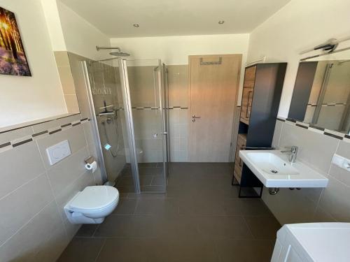 Koupelna v ubytování Ferienwohnung Hochriesblick