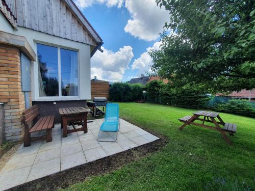 Ein Garten an der Unterkunft Chalupa Pasečná