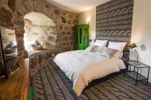 Postel nebo postele na pokoji v ubytování Muehlbastei-Bautzen - Turm Suite