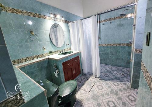 Phòng tắm tại Casa de Alicia Departamento Yagul