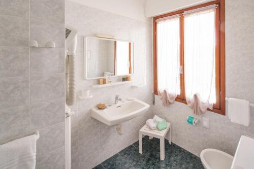 Phòng tắm tại Hotel Virginia