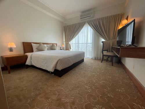 Putra Brasmana Hotel – Photos 3
