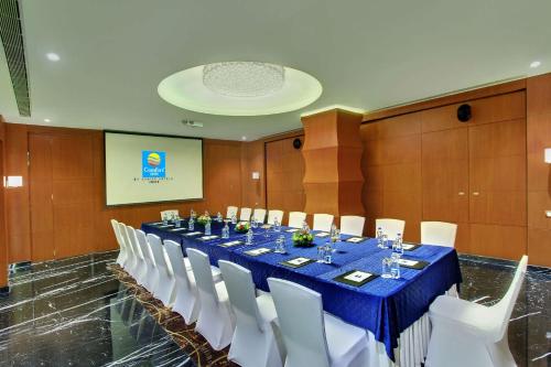 Zona business o sala de conferencias en Comfort Inn Insys
