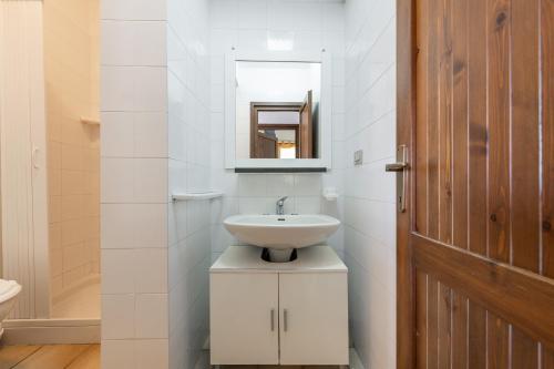 Kúpeľňa v ubytovaní Villetta Residence Porto Corallo