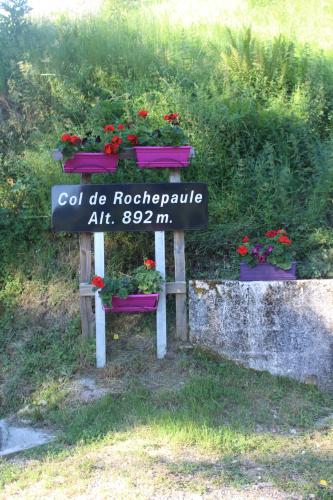 Κήπος έξω από το Le Relais De Rochepaule