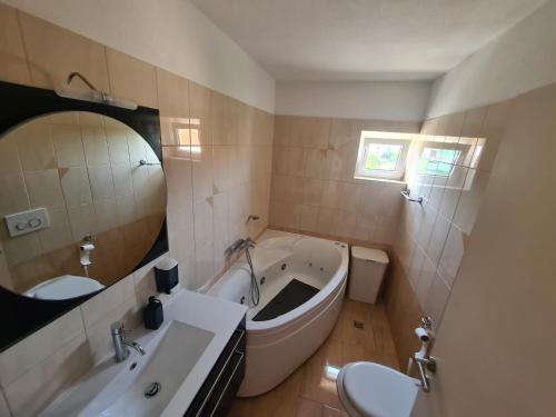 Kúpeľňa v ubytovaní Villa Goda