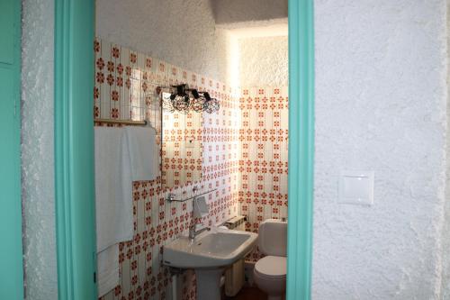Gallery image of THE BONGOS - Socially Conscious Rooms, Part of the room rate goes to charity in Maleme